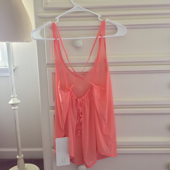 lululemon Such A Cinch Tank NWT - Picture 9 of 11